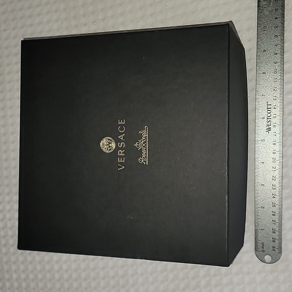 Versace Storage Box - Picture 7 of 10